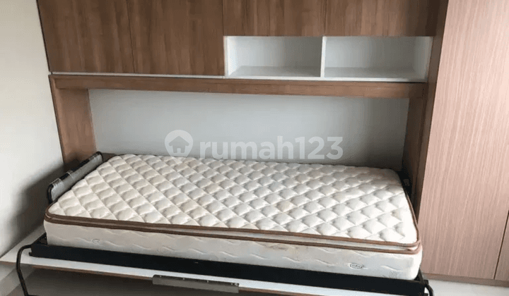 Apartemen Springlake Studio Furnished Tower Freesia Summarecon Bekasi