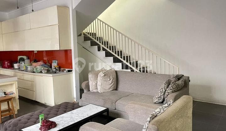 Dijual Rumah Strategis di Menteng Atas Jakarta Selatan