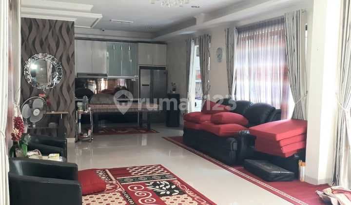 Rumah Mewah 2 Lantai Furnish di Nirwana Sentul