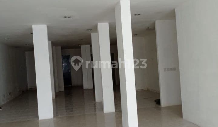 Disewakan Ruko 2 Lantai Di Area Pusat Bisnis Blok M Melawai S0015