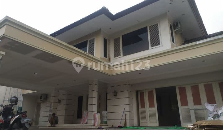 Disewakan Rumah 2 Lantai Bisa Untuk Bisnis Pondok Indah S0018