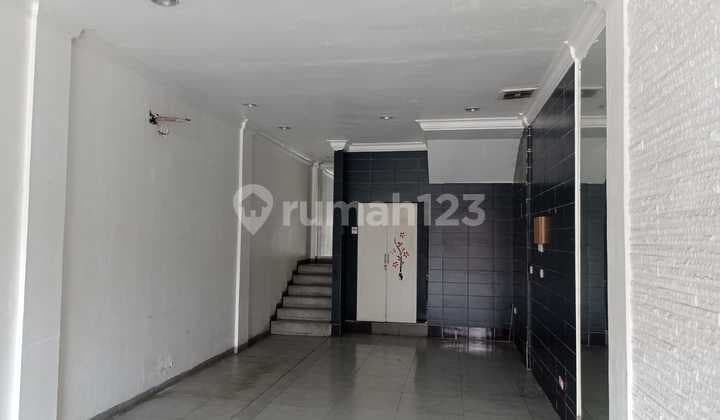 Disewakan Ruko 2 Lantai Hadap Timur Lokasi Strategis Bebas Banjir