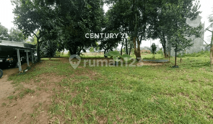 Plot for Sale Suitable for Cluster on the Side of a Main Road