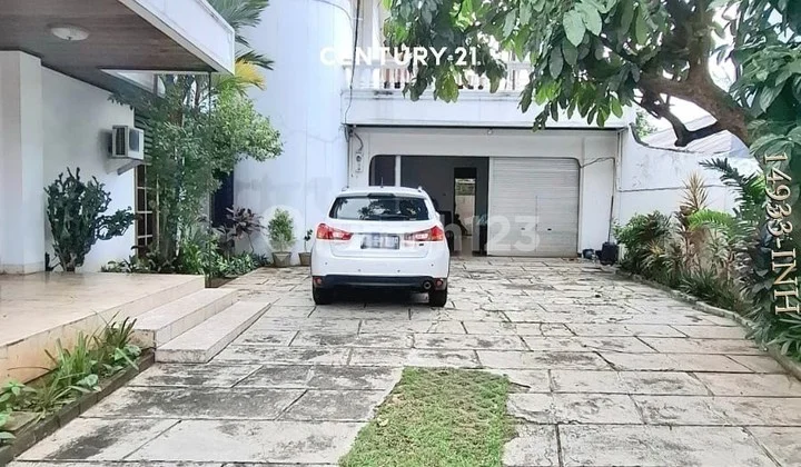 Investasi Terbaik Rumah Siap Huni Strategis di Antasari Cipete