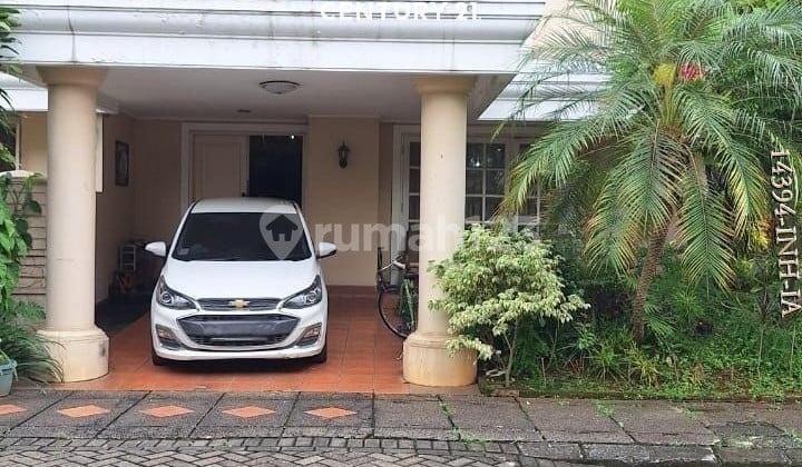 Rumah Siap Huni Asri Hook di Area Rempoa Ciputat