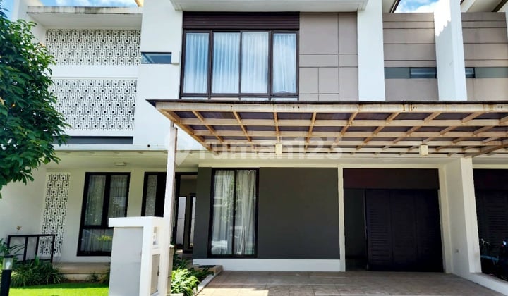 MURAH ......!!! DISEWAKAN RUMAH SUMARECON SDH TERMASUK AC, WATER HEATER N GORDYN ..BAGUS !!!