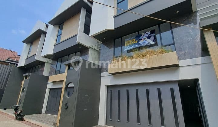 DIJUAL RUMAH MINIMALIS MODERN 3 LT SETRADUTA GRANDE ....ISTIMEWA