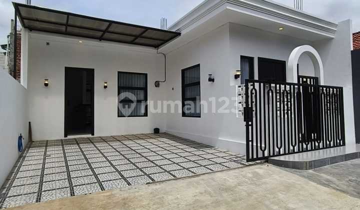Dijual.rumah Baru 1.5 LT Minimalis.modern. Setiabudi Regency Bandung Utara
