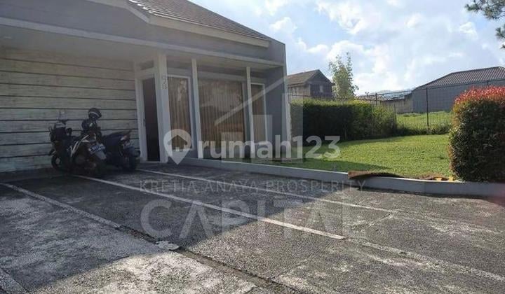 Rumah Mewah dan Siap Huni di Komplek Graha Puspa Parongpong