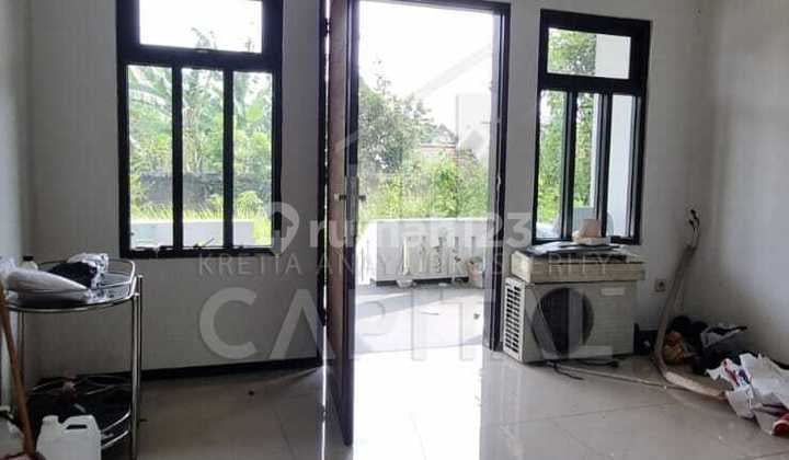 Rumah 2 Lantai Siap Huni di Setramurni Bandung