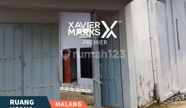 New Well-Maintained Building Factory in Pakisaji Malang, Wide Street Row