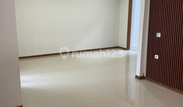 Rumah Nuansa Bali di Bali Garden City View