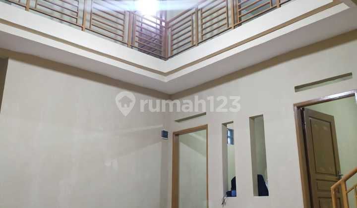 Rumah Tinggal Bagus Terawat Siap Huni di Terusan Cimahi