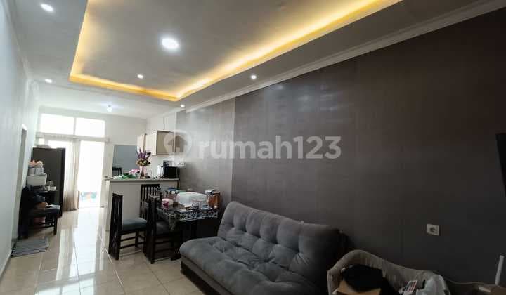 Rumah Cantik Siap Huni Lokasi di Jatinangor