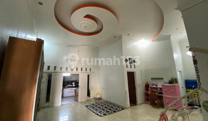 Rumah Modern Lokasi Strategis Dekat Tol Subang