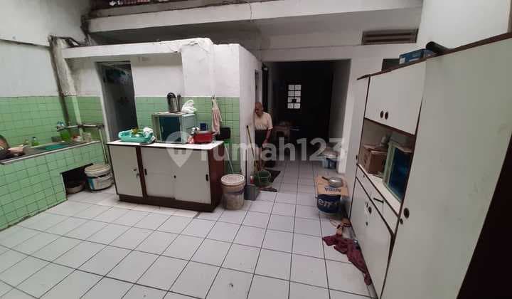 Rumah Kalsik Siap Pakai di Mainroad Utama Sayap Riau