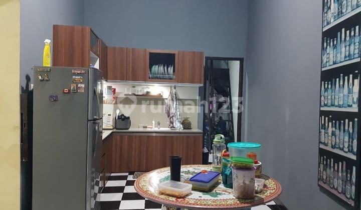 Rumah Nyaman Modern di Gunung Batu Pasteur