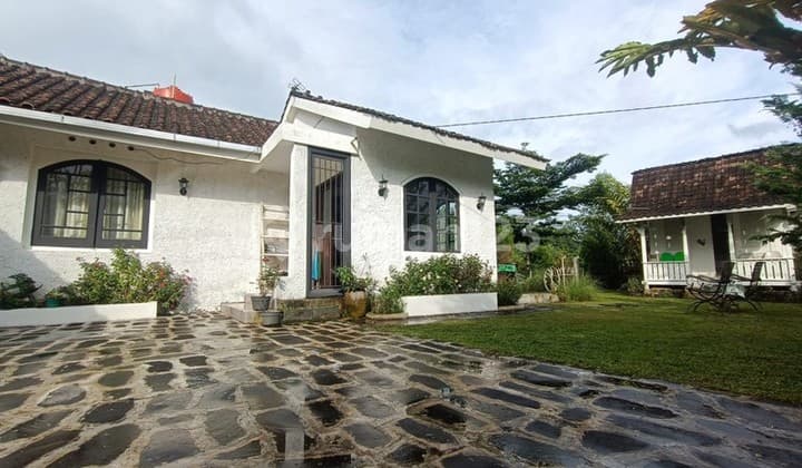 Dijual Villa Luas 1213 Meter Persegi di Area Wisata Candibinangun Pakem Sleman