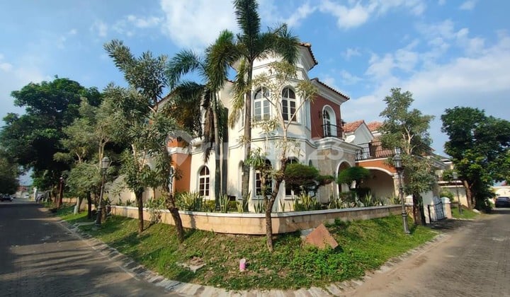 Rumah Mewah di Salah Satu Perumahan Premium Casa Grande Timur Kampus Upn