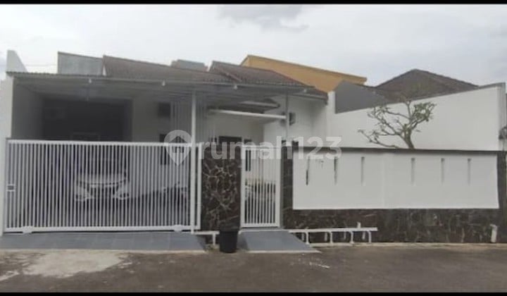 Rumah Furnish Siap Huni dalam Perumahan di Daerah Wedomartani, Ngemplak, Sleman