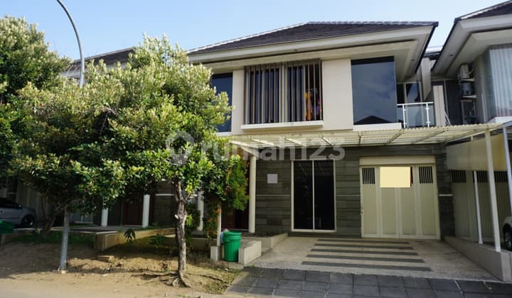 Rumah Mewah 5 Kamar di Citra Sun Garden, Sleman