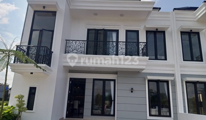 Rumah Mewah Dalam Perumahan Dekat Komplek Pemda Sleman Yogyakarta