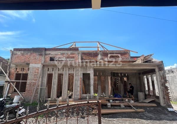 Rumah Baru SIP Huni Lokasi Premium Area Kapten Haryadi - Ngaglik Sleman