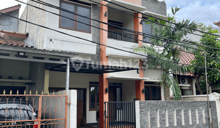 Rumah Bagus Siap Huni Di Raffles Hills Cibubur