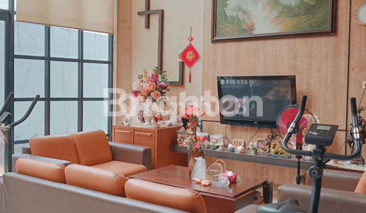 Royal Sumatera Cluster Sapphire