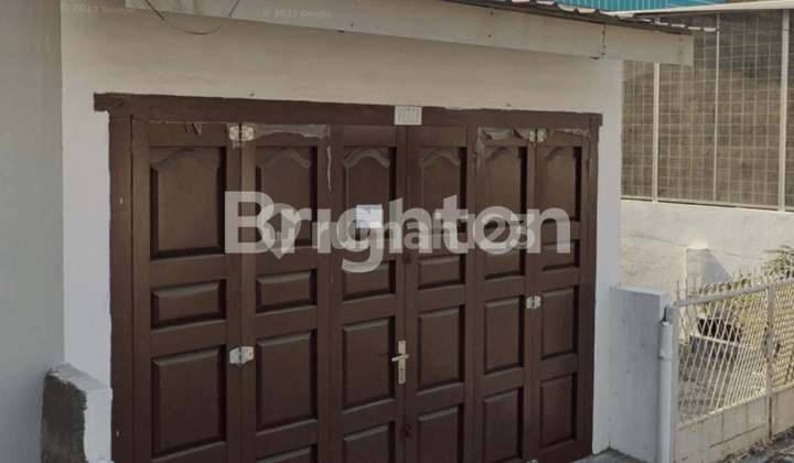 Strategic Commercial Building on Wahidin Intersection, Sampal Street.