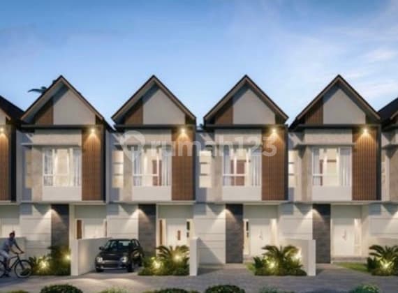 2-storey house on Jalan Tukad Balian, Renon