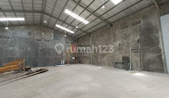 Disewakan Gudang Baru Semarang Barat 8774