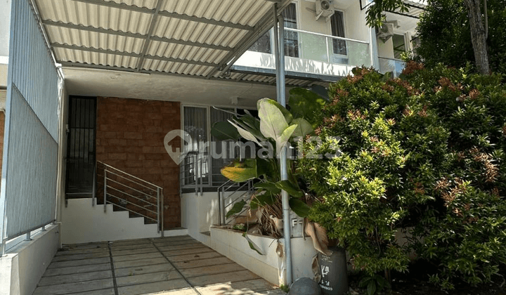 Disewakan rumah cantik 2 lantai BSB Semarang 10143