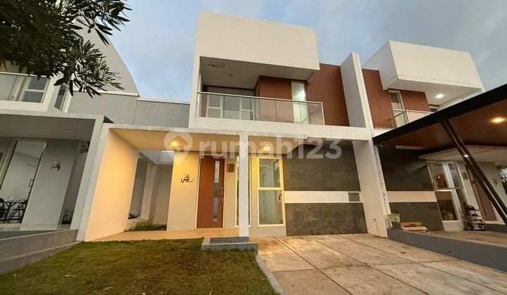 Disewakan rumah siap huni 2 lantai BSB Semarang 11030