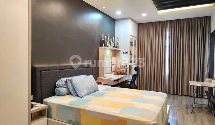 Dijual Rumah Mewah 2 Lantai Candi Golf Semarang 11210