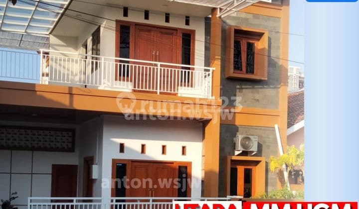 Rumah Baru Jogja 2 Lantai Siap Huni Utara Mm Ugm Lt 143 m² SHM