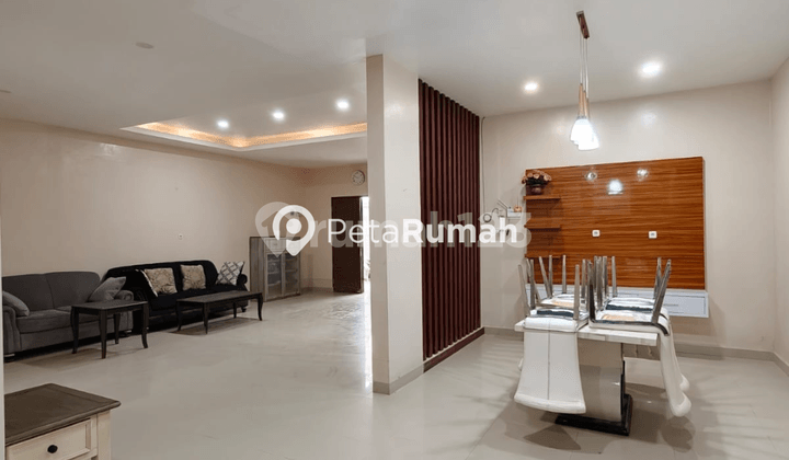 Jalan Panglima Denai Komplek Halton Palace