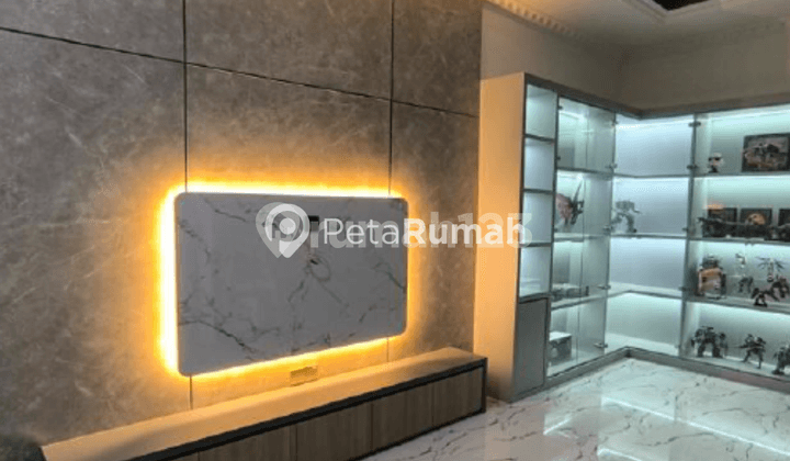 Dijual Villa Jalan Merci Raya Komplek Medan Resort City Cluster Amsterdam - Johor