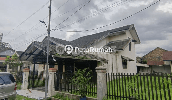 DIJUAL RUMAH JALAN SELAMAT GANG KELUARGA - JOHOR