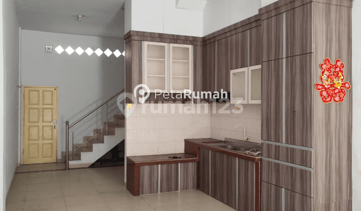 DIJUAL RUMAH JALAN SUNGGAL KOMPLEK SUNGGAL CENTER