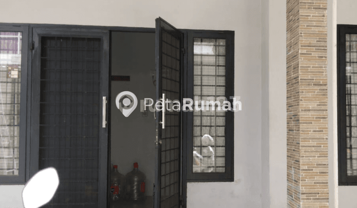 For Sale House on Karya Wisata Street, J City Complex (Anshar)