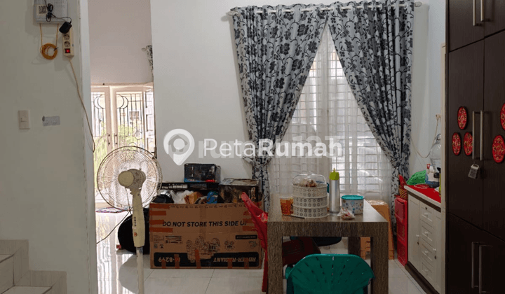 For Sale House on Jalan Pasar III Tapian Nauli, Imperial Mansion Complex