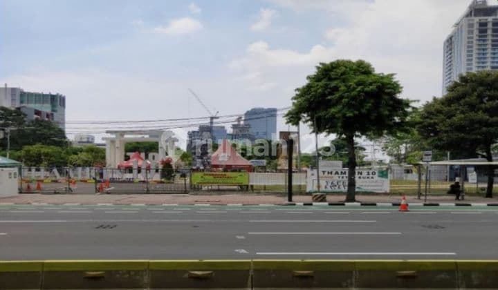 Tanah di Jalan MH Thamrin 12000 m²