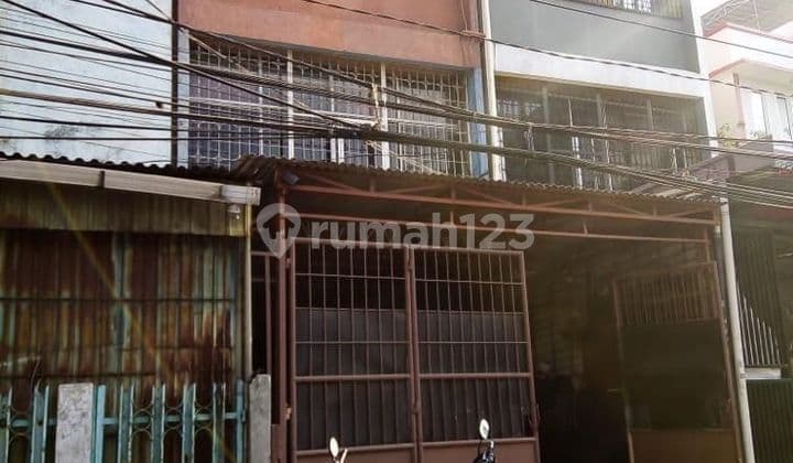 Ruko petojo di jalan tanah abang 97 m SHM