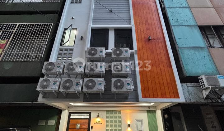 Kost House in Taman Sari Near Transjakarta Furnished