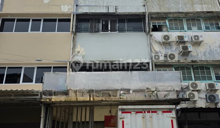 Ruko Mangga Besar 4 Lantai Row Jalan 3 Mobil Hgb Strategis