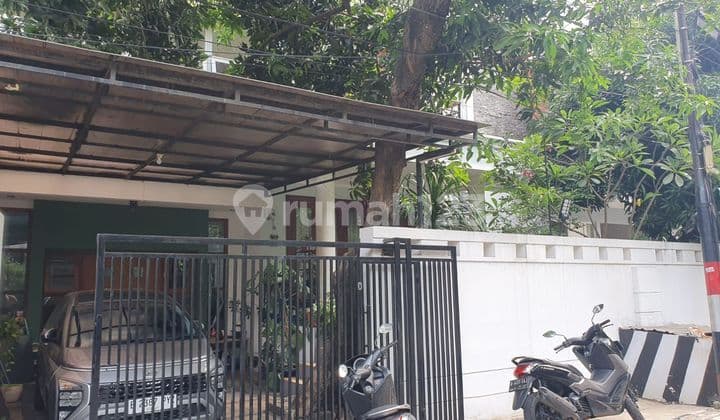 Rumah Cempaka Putih 4 Lantai Shm Jalan 2 Mobil