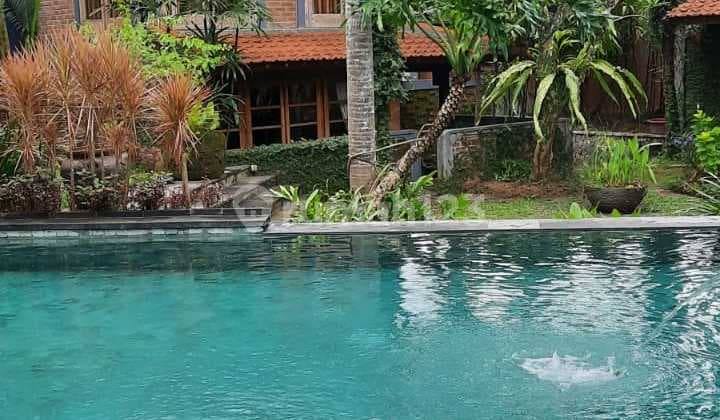 Di jual Villa saba