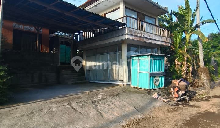 Di Jual Rumah Lantai 2 Dekat Mas Ubud