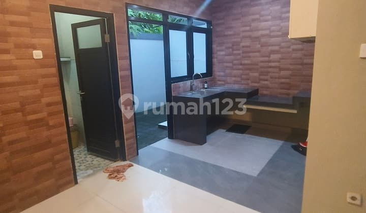 Di Jual Rumah Semi Villa Saba Beach Gianyar Bali